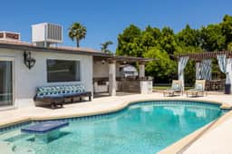 Sunnyside House with Pool in Palm Springs - Image 2