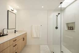 Resort Style Condo Getaway in Monterey Country Club - Image 5