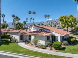Palm Springs Oasis: Gated Condo w/ Pool & Hot Tub - Image 5