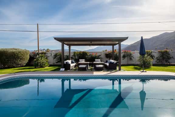 4BR Palm Springs Pool Villa w Casita & Spa - Image 1