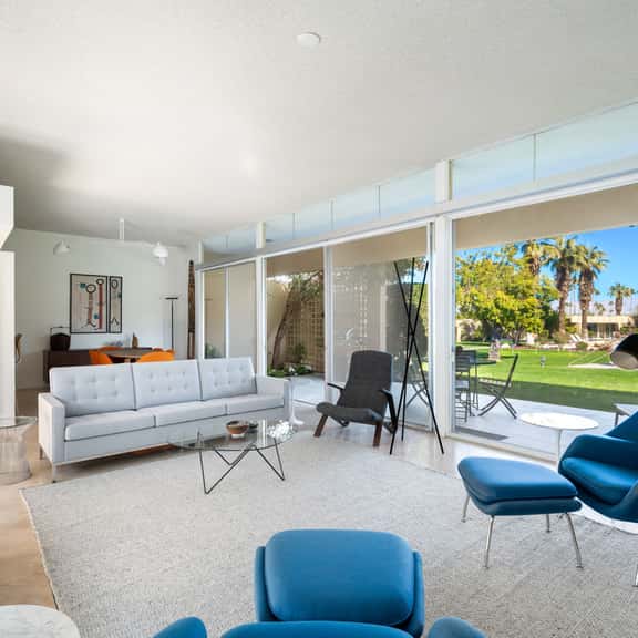 Mid-Mod Krisel Getaway Walkable on El Paseo - Image 1