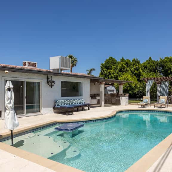 Sunnyside House with Pool in Palm Springs - Image 1