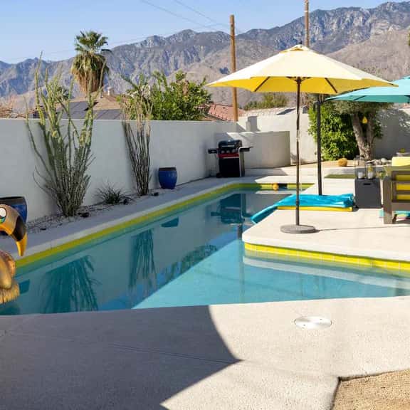 3BR Palm Springs Home, Pool & Hot Tub - Image 1