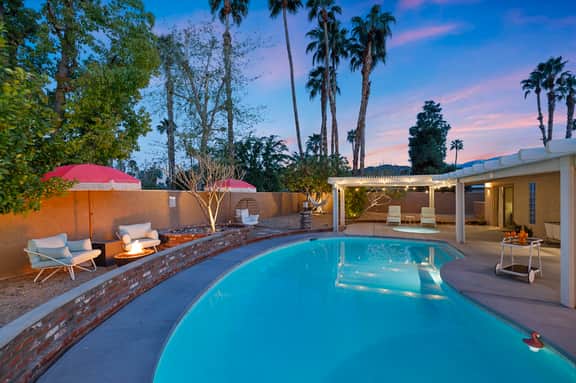 Stylish Home with Resort Backyard - Image 5