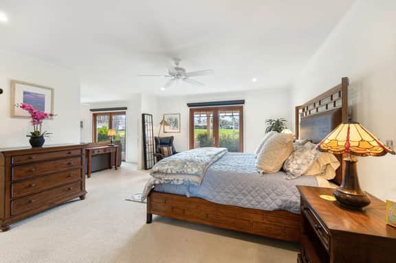 Monthly Golf Condo with Pool - Image 2