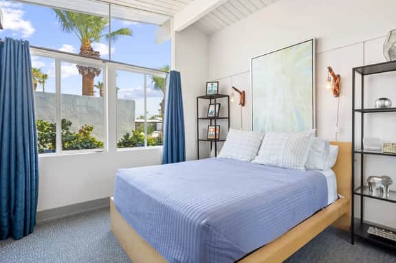Mountain-View Retreat: Pet-Friendly Home with Private Pool - Image 3