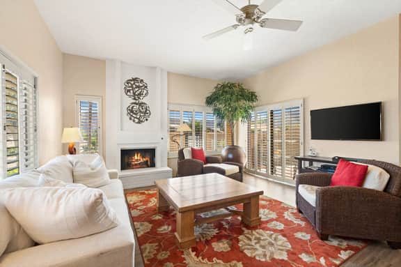 Premier Ironwood Condo: Pet Friendly, Mountain Views - Image 5