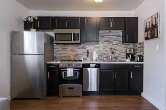 Downtown Apartment with Patio, Parking & Modern Kitchen - Image 3