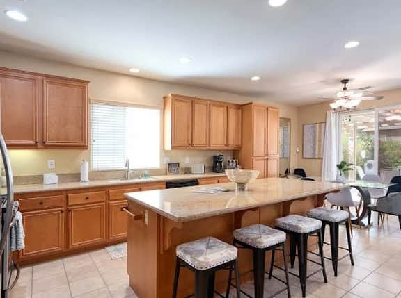 Golf Course Community Home with Pickleball & Mountain Views - Image 2