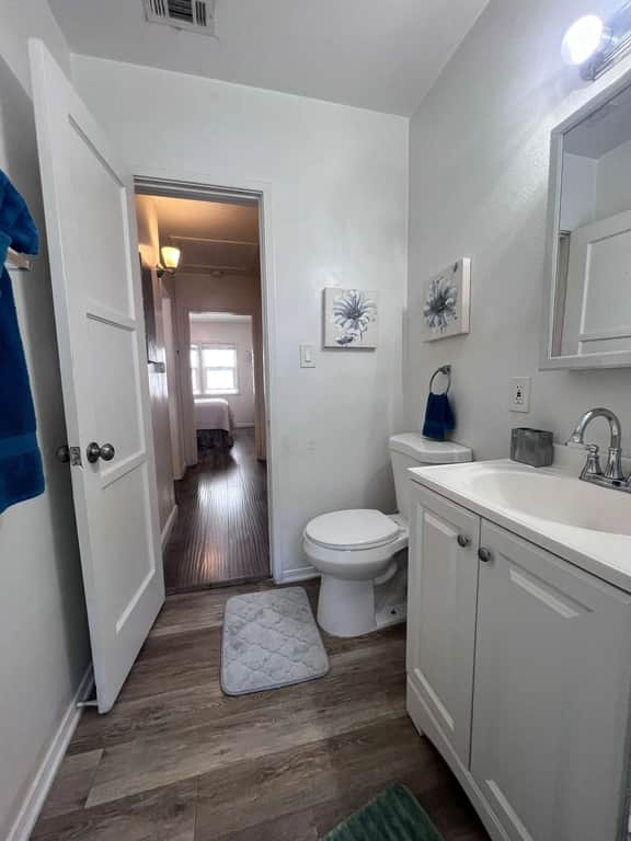 Sherman Oaks Apt With Free Parking, Near Universal Studios - Image 5