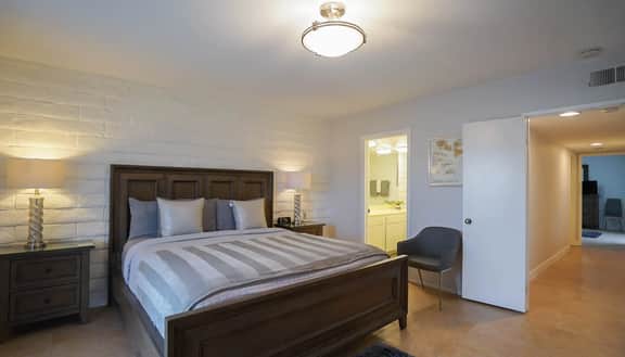 Desert Condo w/ Pool, Tennis & Spa Access - Image 4