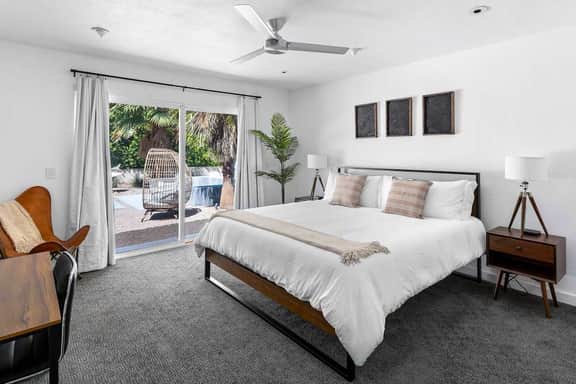 Palm Springs Luxury: Pool, Hot Tub & Downtown Access - Image 3