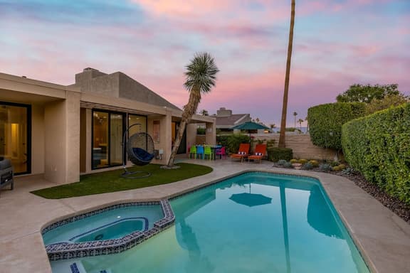 Stylish Palm Springs Retreat with Pool - Image 1