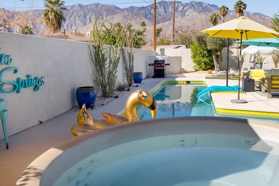3BR Palm Springs Home, Pool & Hot Tub - Image 1