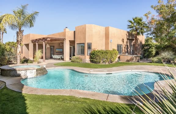 Luxury Palm Desert Home w/ Pool, Mountain Views - Image 1
